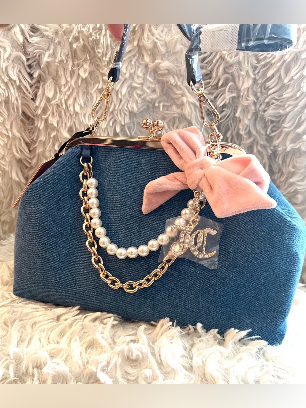 Juicy Couture Blue Denim Frame Satchel with Pink Bow and Pearl Chains - Picture 8 of 9